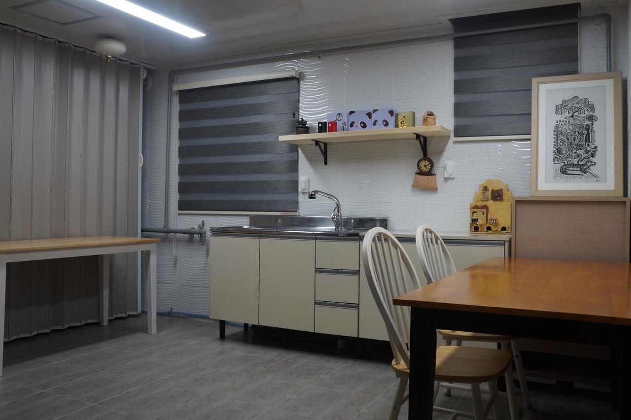 Art And Stay Suncheon Exterior photo